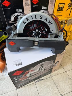 SKILSAW Worm Drive Circular Saw with Case