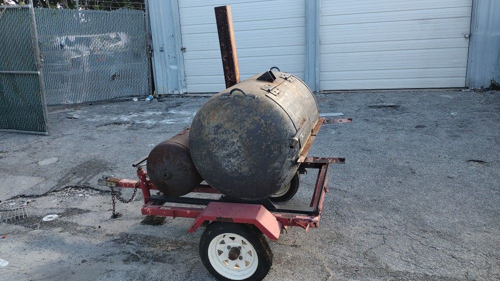 Grill And Smoker On Wheels!!!!!
