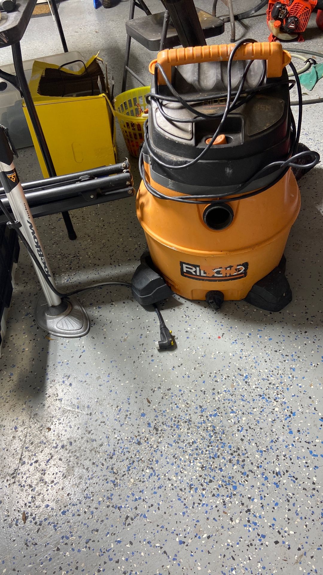Large Wet Dry Vac