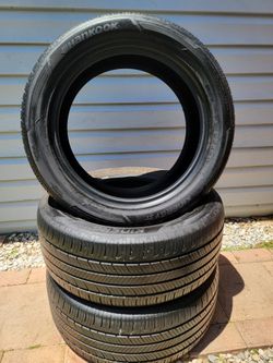 3 225/50R17