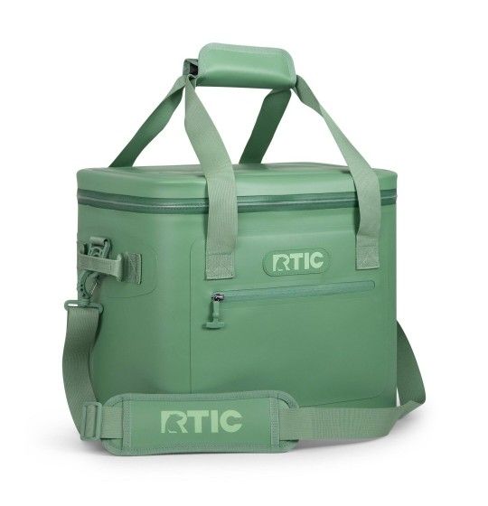 RTIC Ooutoors 30qt Ultra-Tough Soft Sided Cooler -Sage Green :Vinyl Material 30 Can Capacity