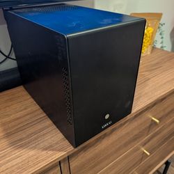 LIAN LI PC-Q25 PC  Case