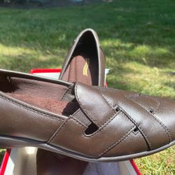 Woman’s Size 8
