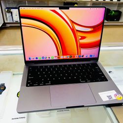 MacBook Pro M3 8gb Ram 256gb SSD 