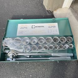23 Piece socket set 3/4” drive 7/8-2”
