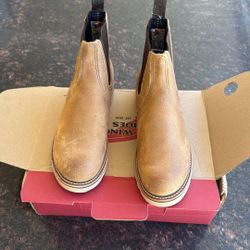 RED WING CHELSEA BOOTS 9.5