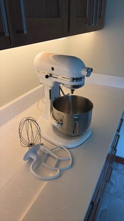 Kitchenaid bowl lift 5 quart stand mixer