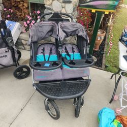 Stroller 