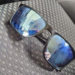 Oakley Gibston Sunglasses 😎
