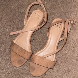Tan Flats
