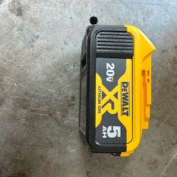 Dewalt 5 Amp Battery