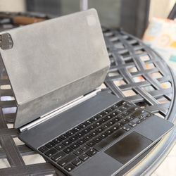 Apple Magic Keyboard For iPad Pro 12.9 