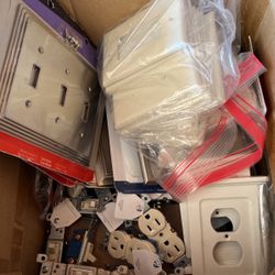 Lots Of Wall Plates And Recepticals New 