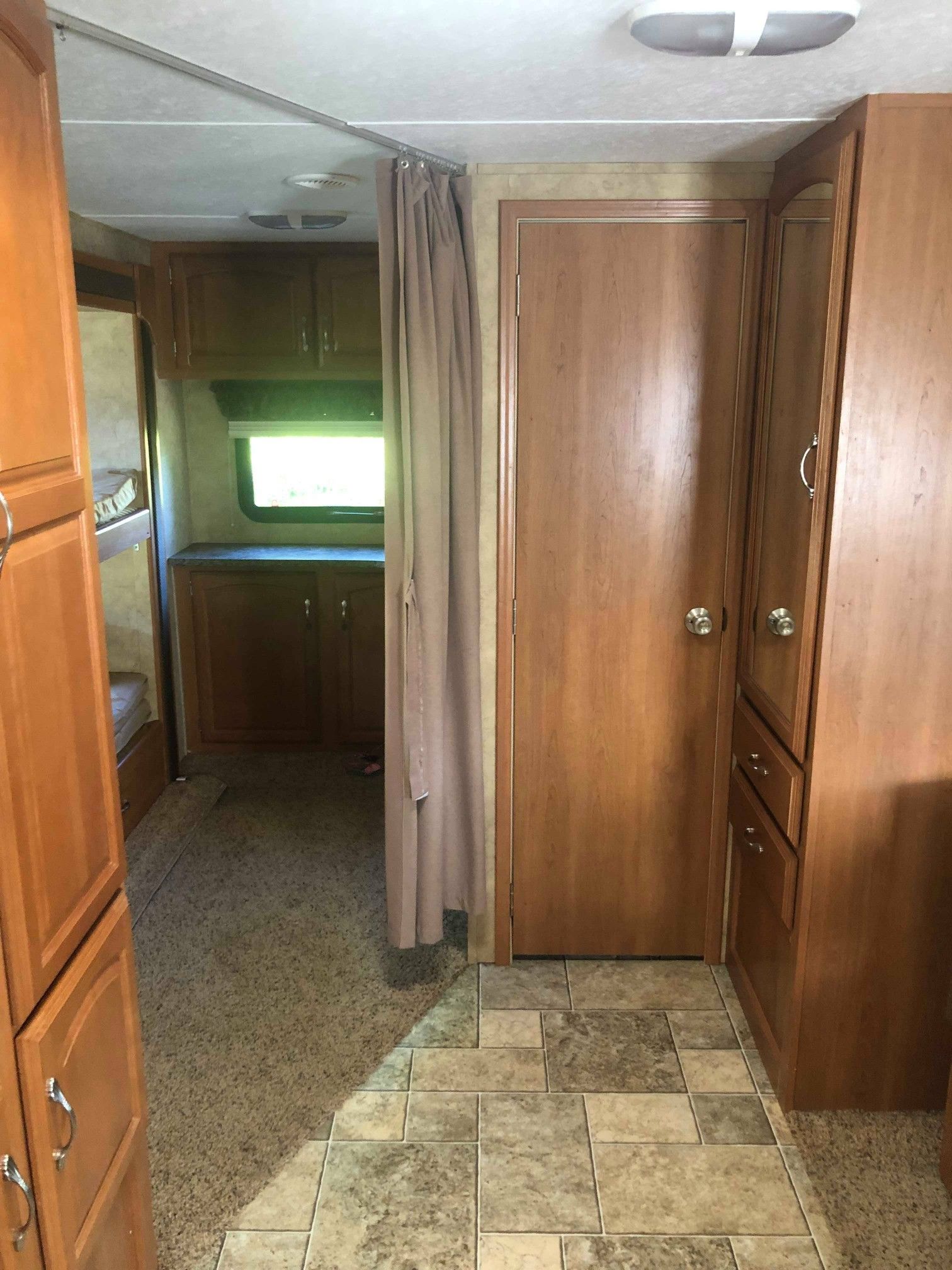 2010 Keystone Cougar 30BHS 30' Bunkhouse bumper pull trailer for Sale