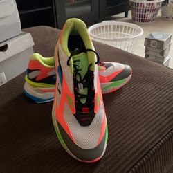 RS- Fast Puma Size 12 Mens