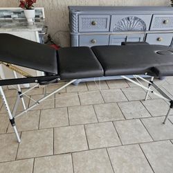 massage table 