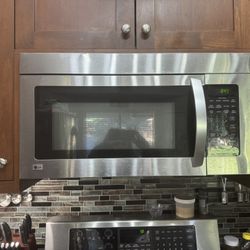 LG Microwave 