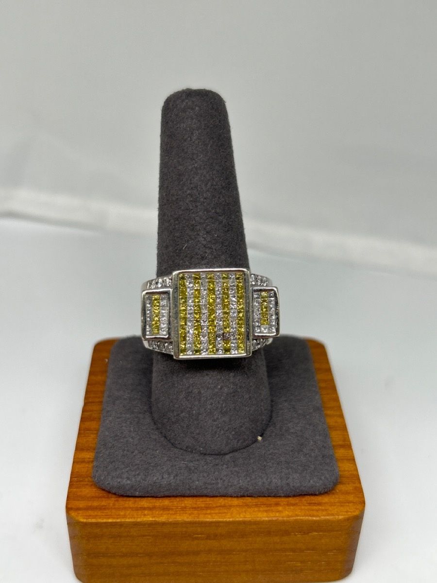 14KT Diamond Ring