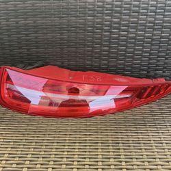 2011 2012 2013 2014 2015 2016 Porsche 991 Carrera S Right Passenger Side Tail Light OEM
