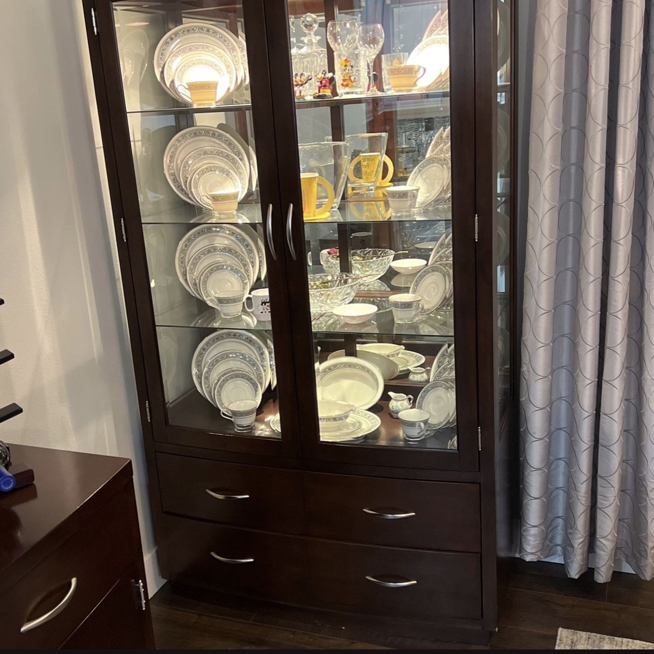 Kathy Ireland Dining Room China Cabinet | Cabinets Matttroy