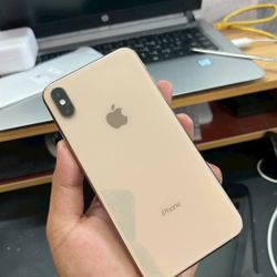 iPhone XS Max Unlocked With Warranty 