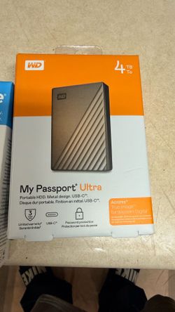 Portable hard drive plug and play new in box 4TB