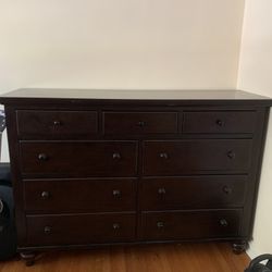 Dresser Good Condition 
