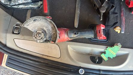 Milwaukee Cordless Angle Grinder