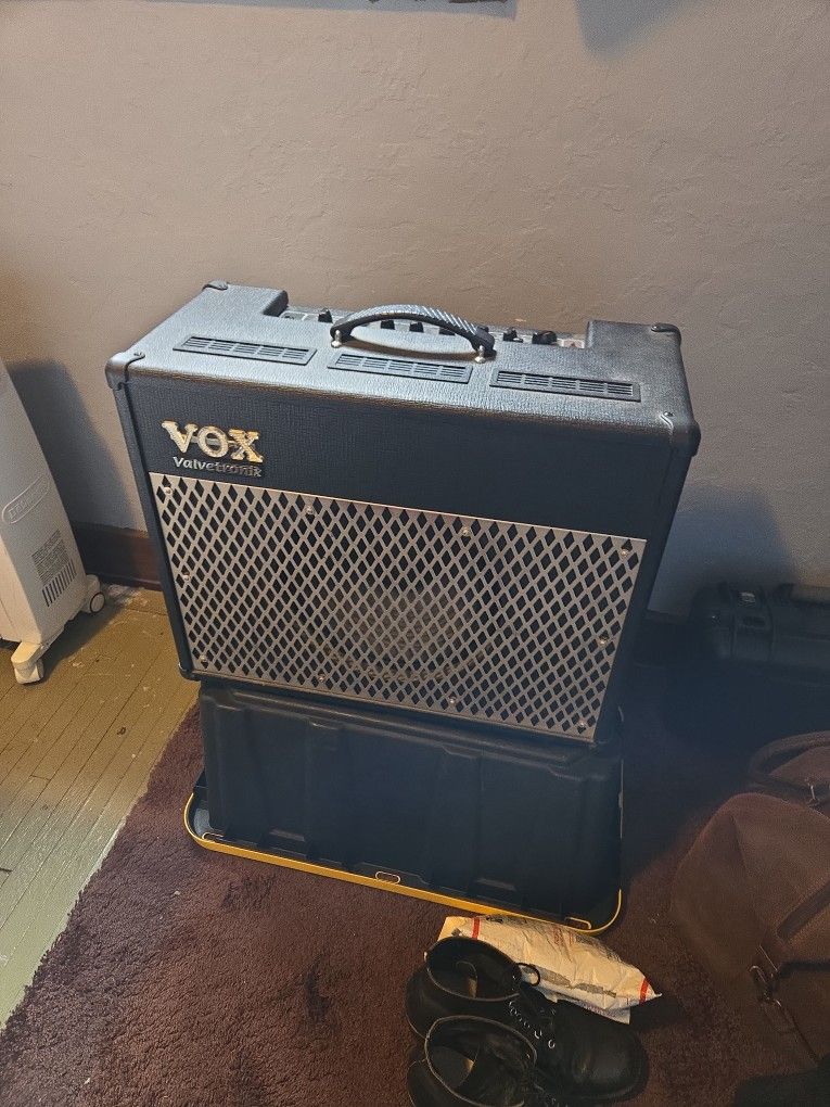 VOX AD50VT GUITAR AMPLIFIER