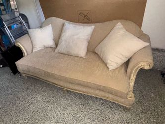 Couch great condition low price