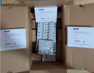 Qty 2 Siemens LCE00C006120A electrically held lighting contactor 30-amp, 6-pole
