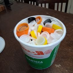 Plastic Bottle Caps 
