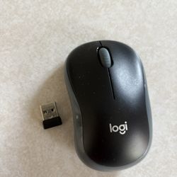 Logitech M185 Wireless Mouse