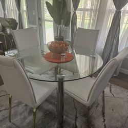 Small Round Dining Table With 4 Chairs 