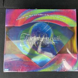 Trivial Pursuit Millennium Edition Parker Brothers Board Trivia Tin 1998(SEALED)