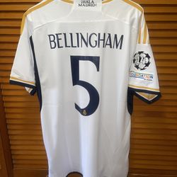 Real Madrid Home Fan Version Jersey Bellingham X-Large