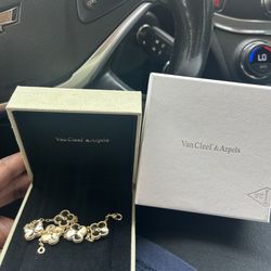 Van Cleef Gold 