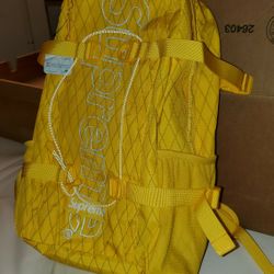 Supreme FW18 Backpack Yellow