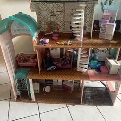 Doll House With Barbies