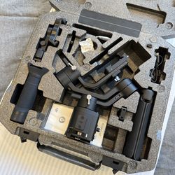 DJI Ronin-SC Pro Combo Single-Handed Stabilizer for Mirrorless Cameras -very good condition