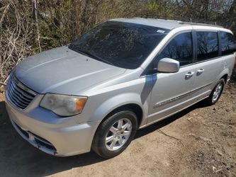 2011 Chrysler Town & Country