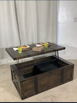 Lift Top Coffee Table With Storage & Serving Tray