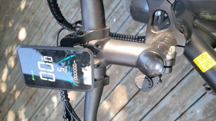 Advanced ebike that can hit speeds of up to 32+mph