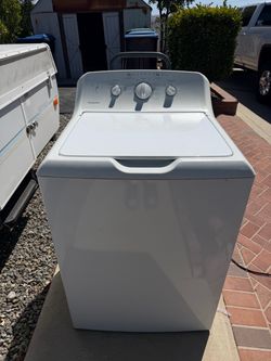 Hotpoint Top Load Washing Machine