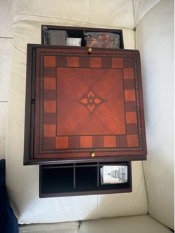 Vintage The Bombay company the luxe chess set , wood board New out the box