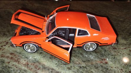 Vintage 1/24 Scale 1974 Ford Maverick Car