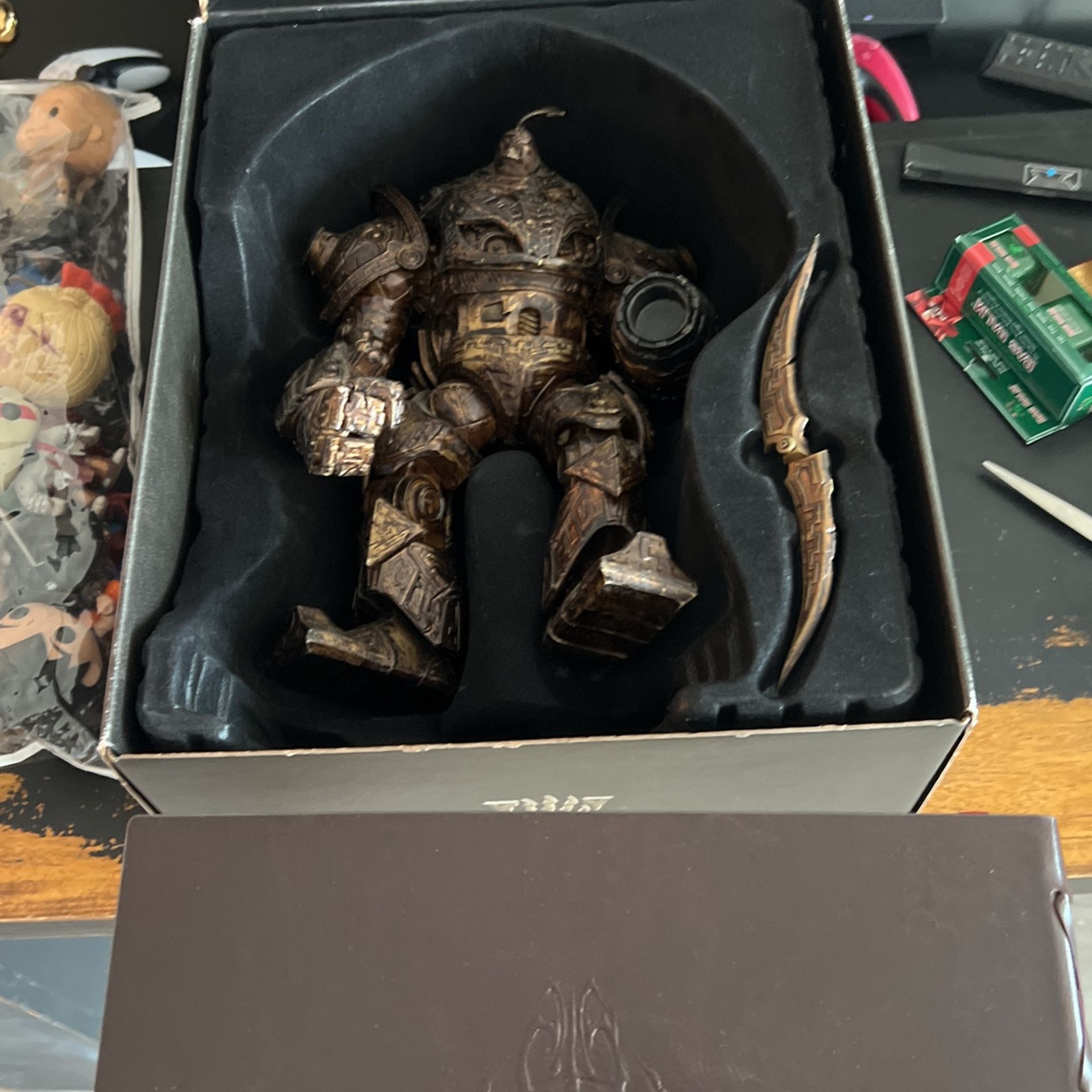  Elder scrolls Book And Sculpture ( Morrowind) 