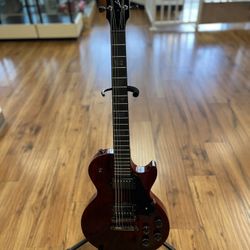 GIBSON LES PAUL, NO CASE, TESTED AND IN WORKING CONDITION, REALLY GOOD CONDITION