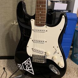 2002 Fender Squier Affinity Stratocaster / Strat Electric Guitar - Fall Out Boy - Phenomenal Condition!