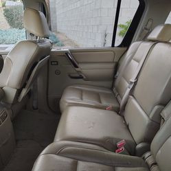 2005 Nissan Armada